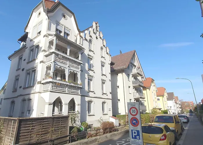 2-4 Zimmer Apartments Stilvoll Im Gertrud Schloessli - Zentral Ruhig