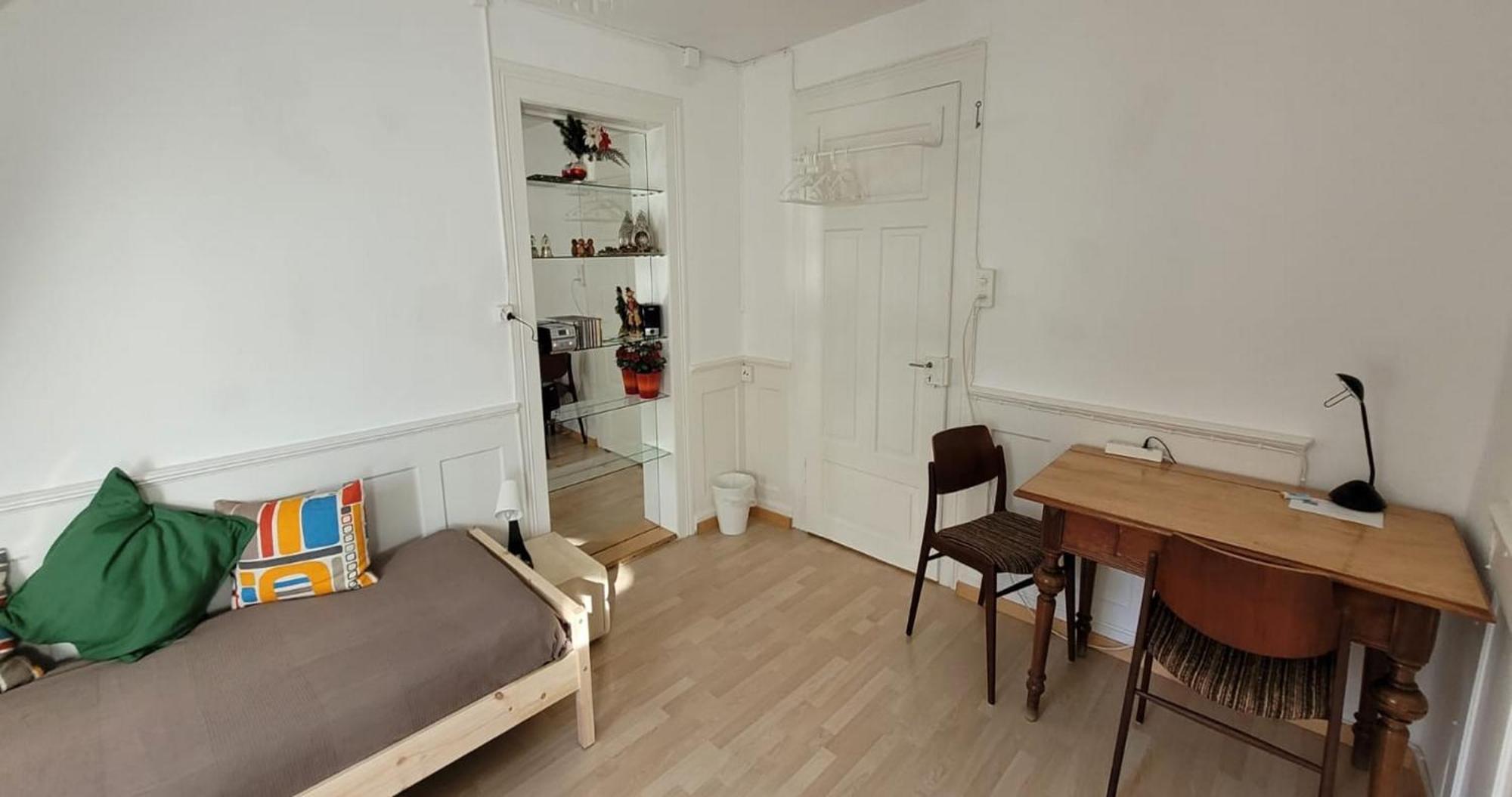 2-4 Stilvoll Im Gertrud Schloessli - Zentral Ruhig Apartment